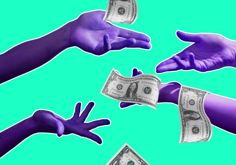 hands with money_2
